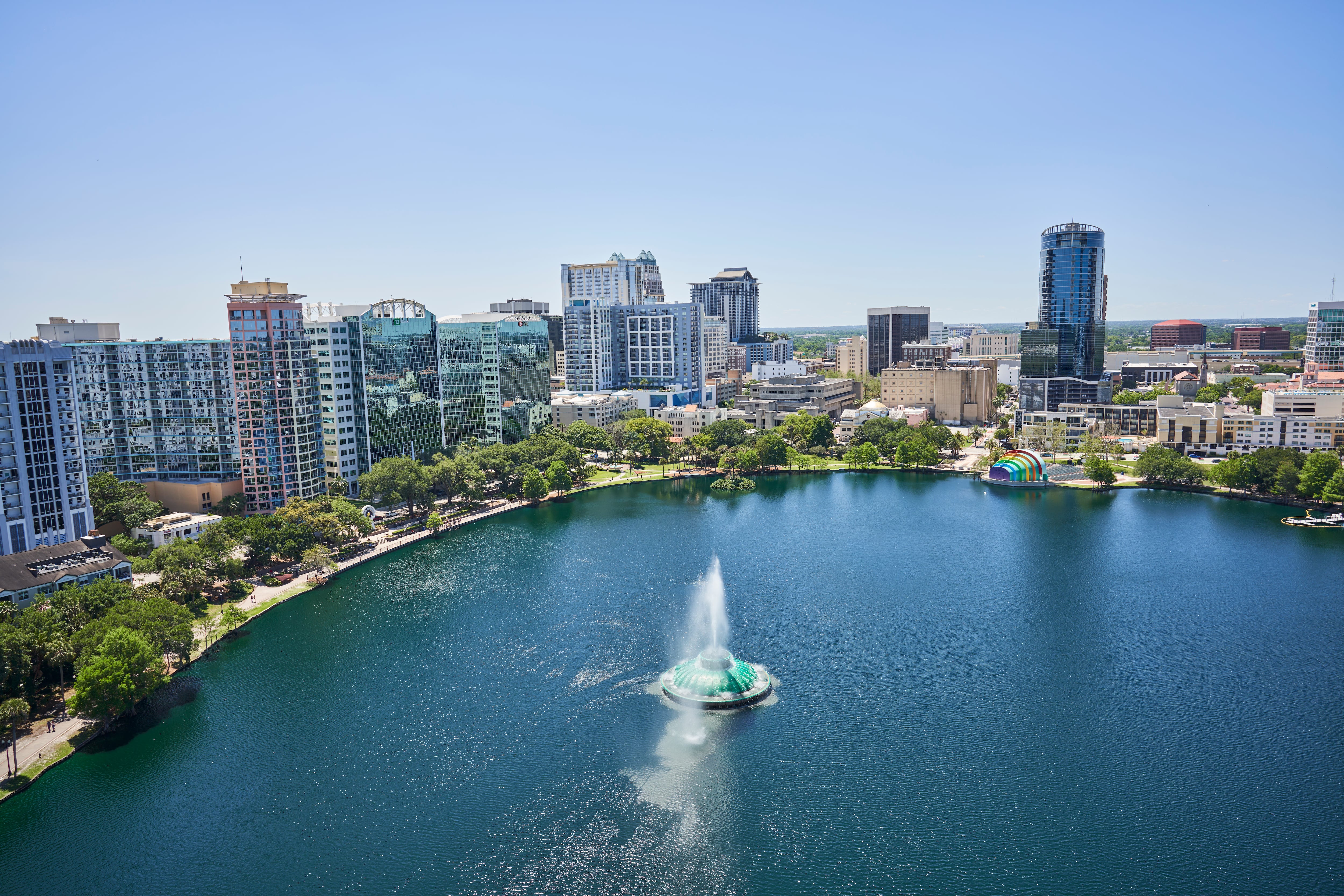 Panorámica del centro de Orlando, una de las ciudades más visitadas en Estados Unidos y una de las principales de La Florida.