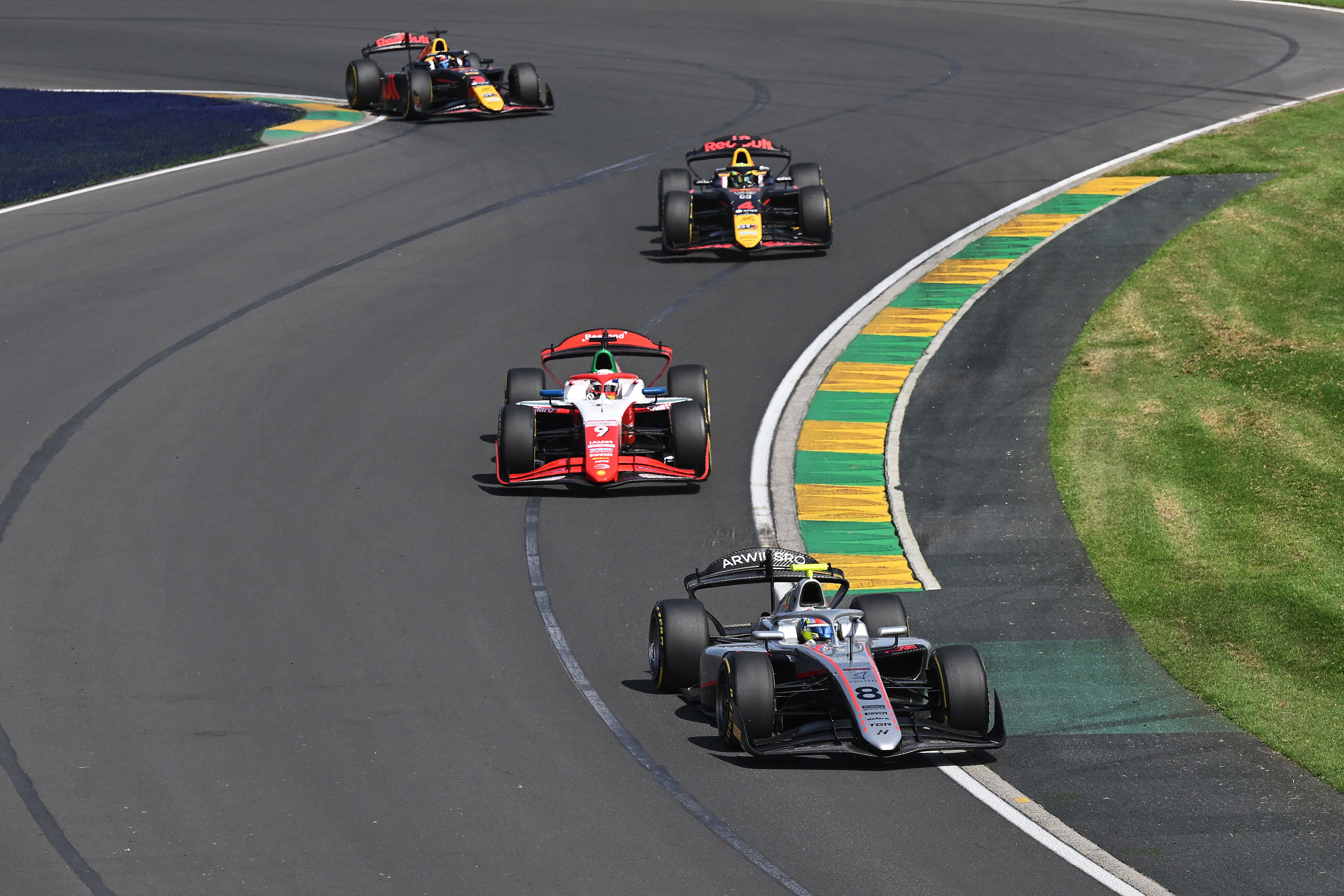 Imgen del sprint en el Gran Premio de Australia 2025, por la F2.