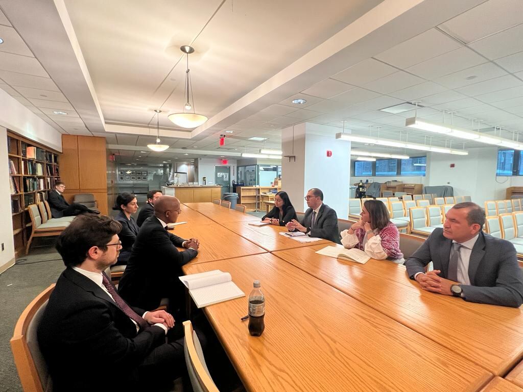 Durante una visita a Estados Unidos, el  fiscal general de la Nación, Francisco Barbosa, sostuvo un encuentro con Damian Williams, fiscal de los Estados Unidos para el Distrito Sur de Nueva York.