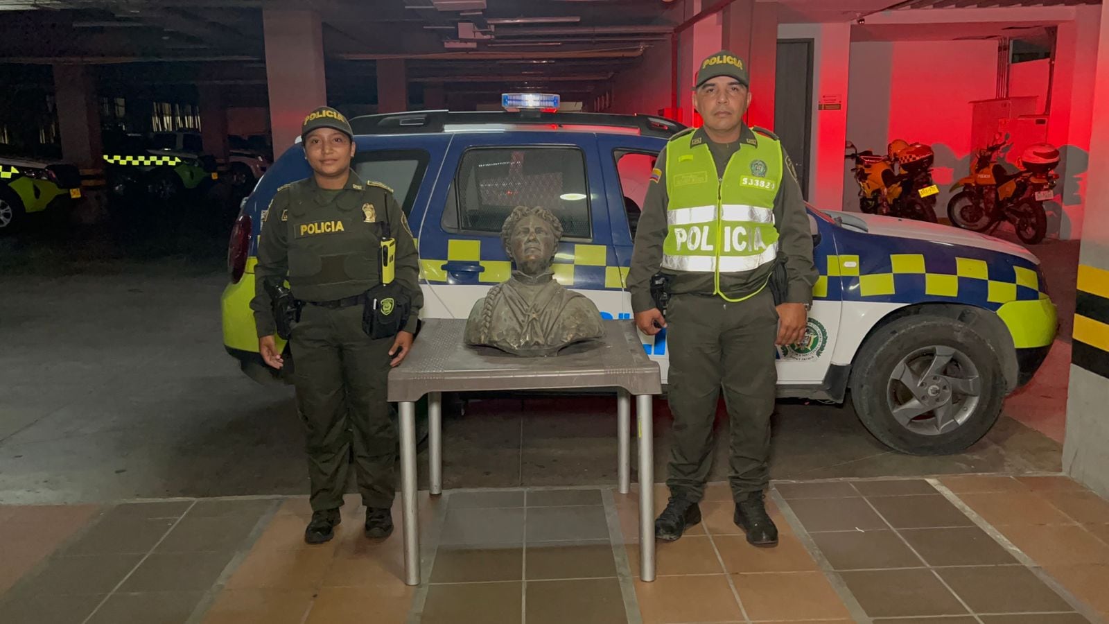 Busto recuperado de Soledad Román De Núñez