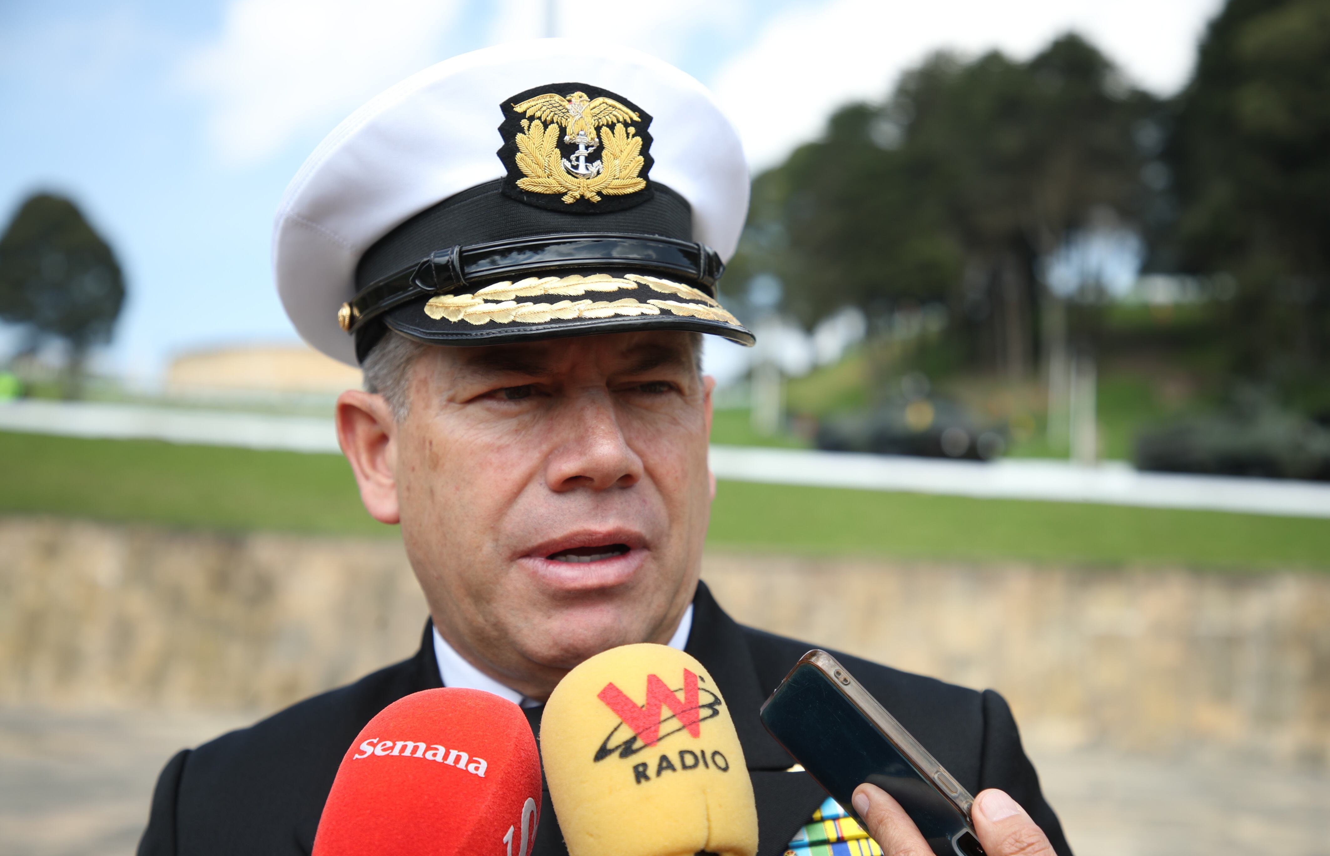 Vicealmirante Juan Ricardo Rozo Obregón c Comandante de la Armada de Colombia
