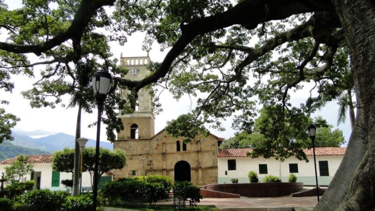 Este municipio es reconocido por su gran ceiba, un árbol de más de 300 años.