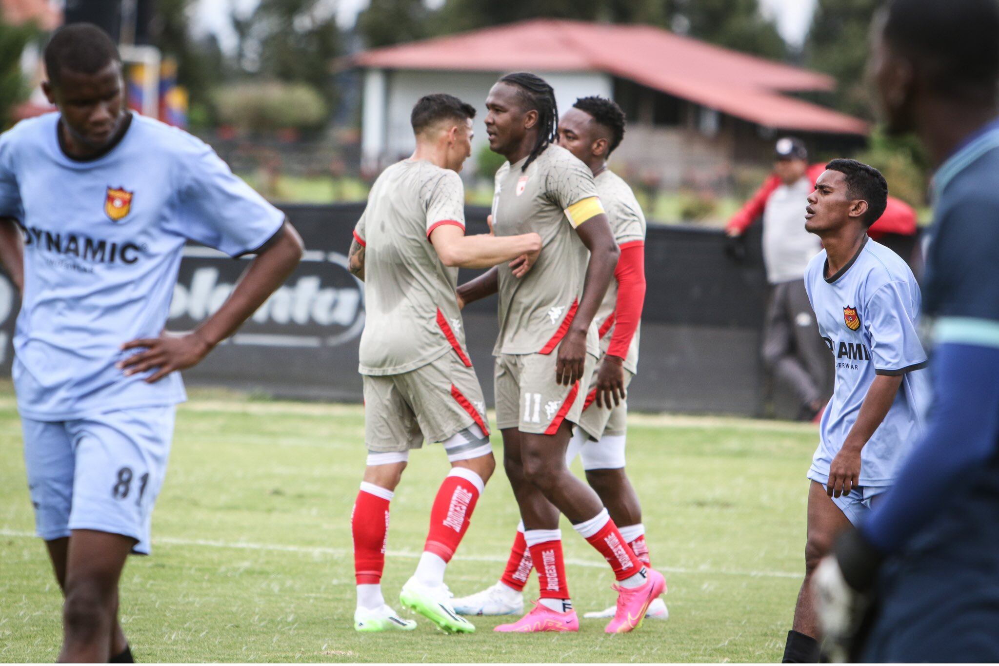 Santa Fe ha disputado amistosos de cara al inicio de la liga.