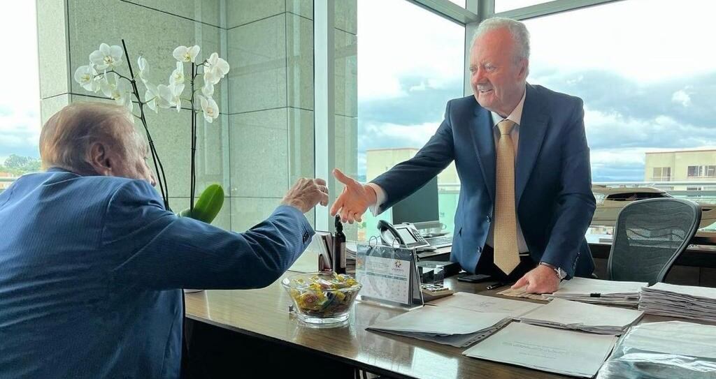 El encuentro entre Rodolfo Hernández y Arturo Calle ocurrió en el norte de Bogotá.