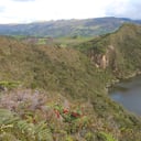 La Laguna de Guatavita es un lugar especial para visitar cerca de Bogotá.