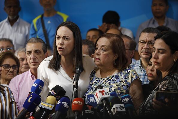 María Corina Machado y Corina Yoris.