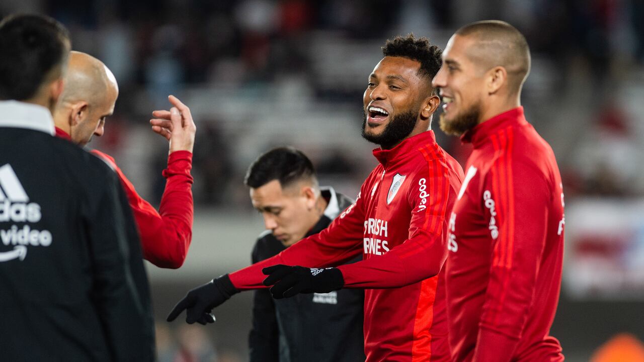 Miguel Borja, Juan Fernando Quintero y Flabián Londoño hacen parte de la nómina de River Plate