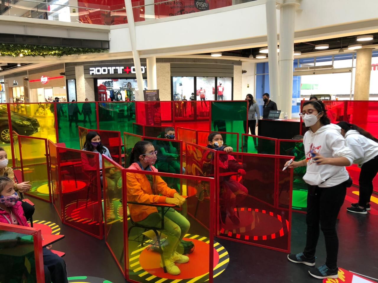 Centros colegiales, iniciativa de Pony Malta para que reabran colegios