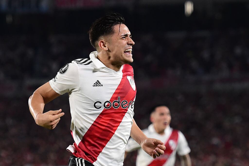 Pablo Solari marcó doblete en Copa Libertadores