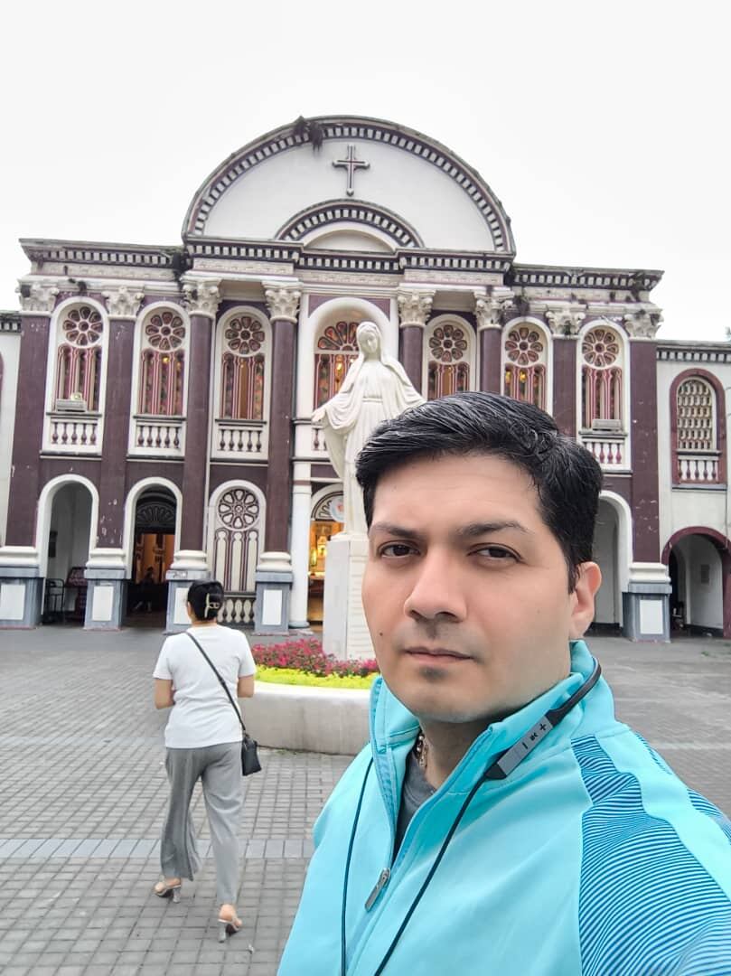 Durante la pandemia, Andrés Humberto Ospina Tamara intentó un proyecto para enseñar inglés por medios virtuales, incluso en las cárceles colombianas.