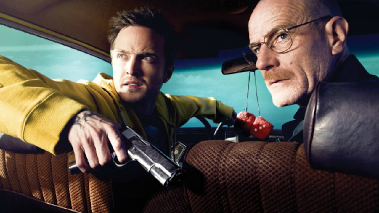 La favorita
Breaking Bad podría alzarse con el premio de la mejor serie dramática del año. Sus figuras, Aaron Paul, nominado a mejor actor secundario, y Bryan Cranston, mejor actor principal.