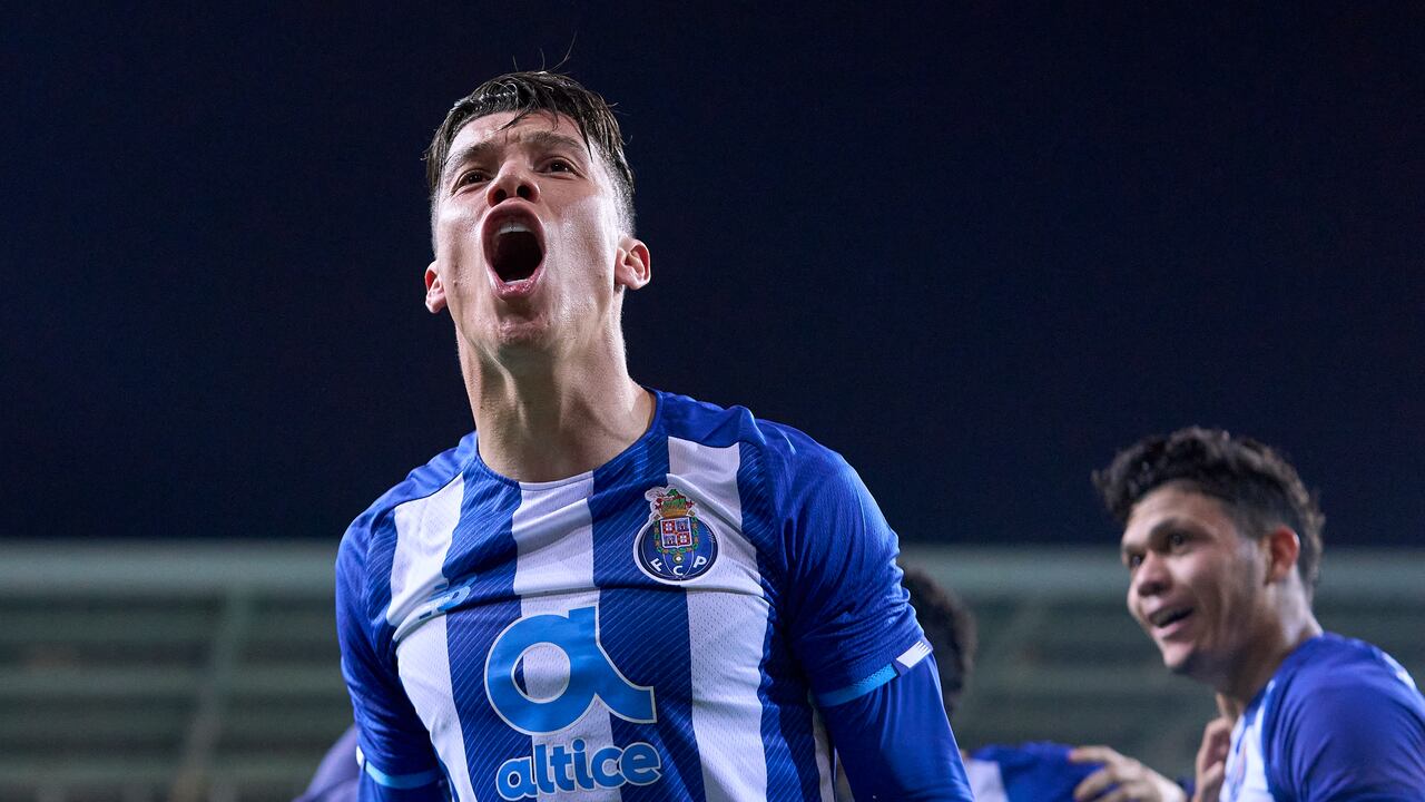 Matheus sufre una rotura muscular en el muslo e inició su proceso de recuperación alejado del grupo que se prepara para el partido de este fin de semana visitando a Vitoria Guimaraes.