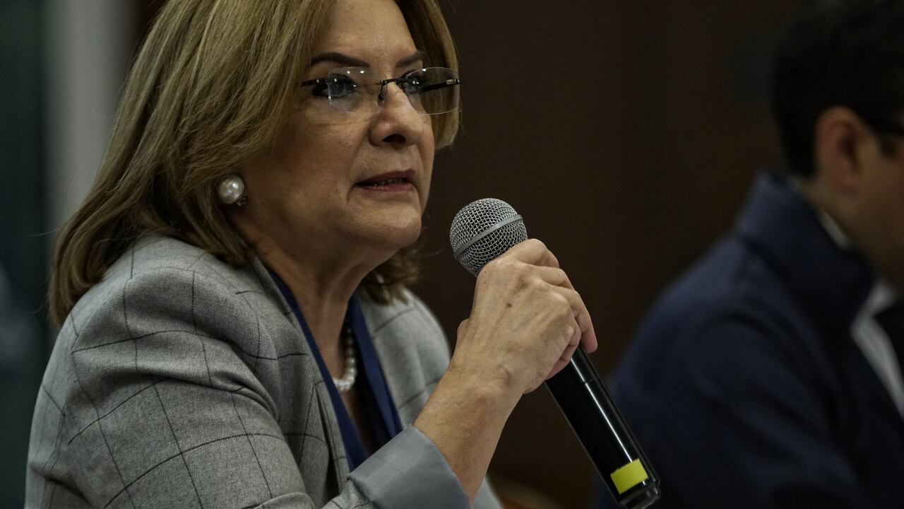 Molesta y contrariada se le vio a la procuradora General de la Nación, Margarita Cabello Blanco, porque los alcaldes de Barranquilla, Soledad, Puerto Colombia y Malambo, no asistieron este martes a la cita hecha por la Defensoría del Pueblo y la Procuraduría a la Comisión Intersectorial para la Respuesta Rápida a las Alertas Tempranas (CIPRAT) de la Alerta Temprana 022-2023, que advierte riesgos para el área metropolitana.