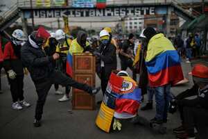 Parno Nacional 28 mayo
Bogota
Foto Esteban Vega La-Rotta