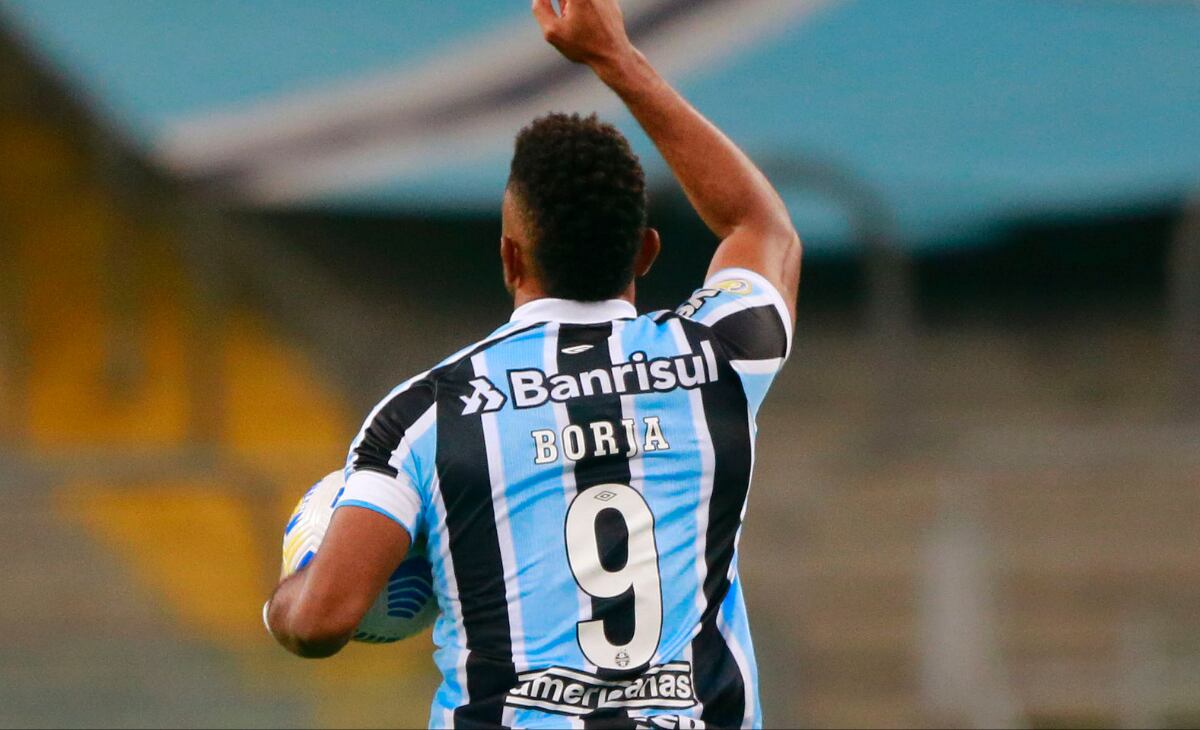 Gremio está en zona de descenso a tres juegos de culminar el campeonato en Brasil.