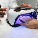 Estas máquinas funcionan con rayos ultravioleta. Getty Images.