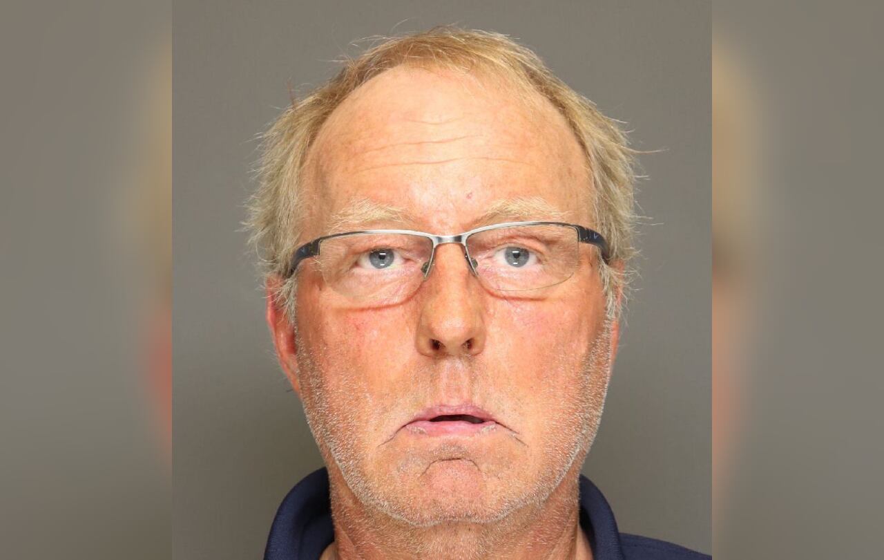 El hombre decidió vender el carro de su mamá donde la Policía encontró muestras de sangre.