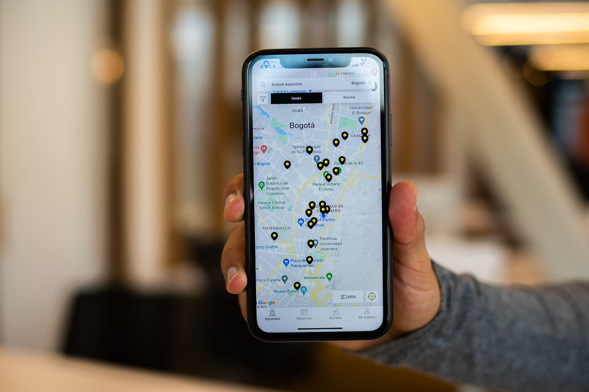 La empresa nació en Rumania y ahora promete revolucionar el sector del trabajo colaborativo en Colombia.