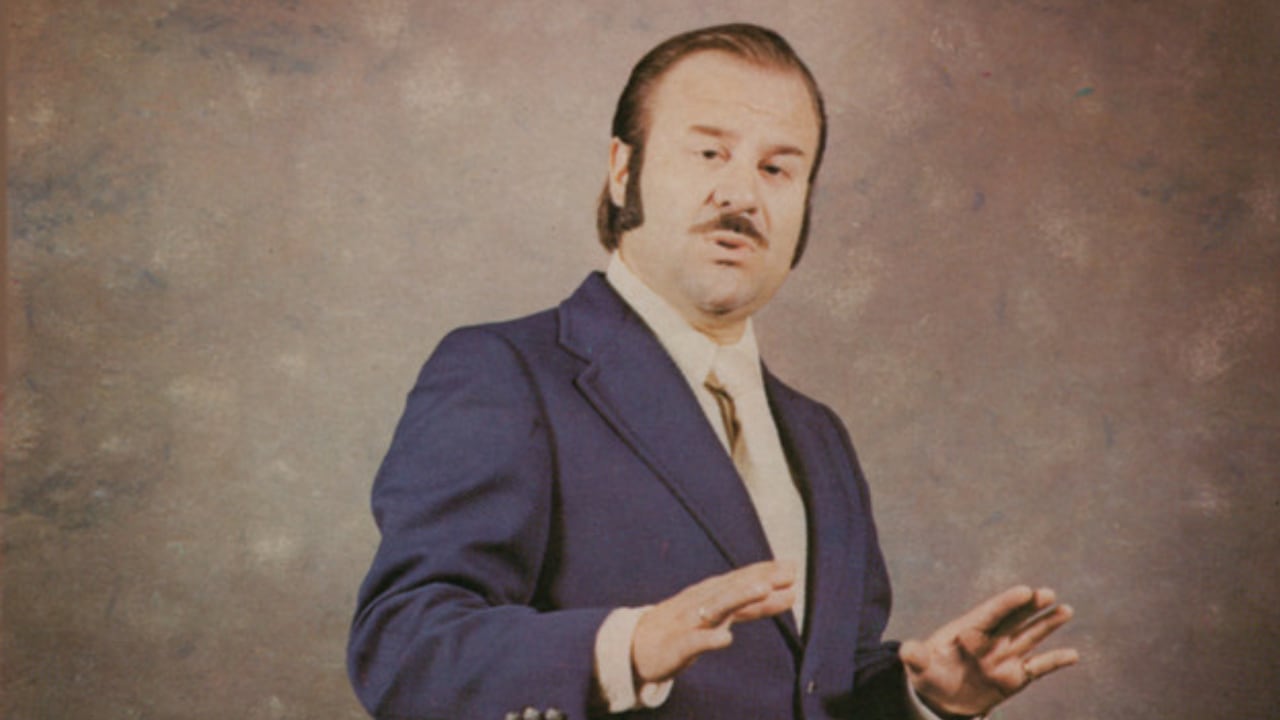 Víctor Hugo Ayala, artista colombiano.