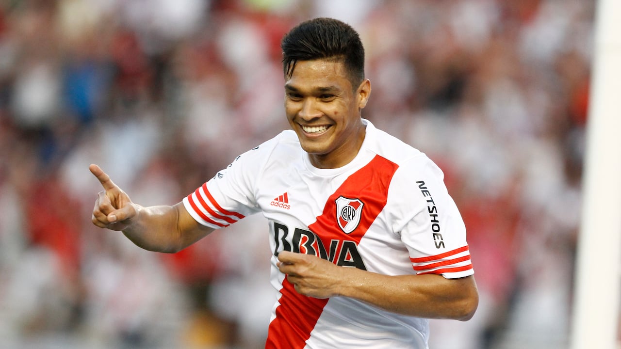 Teófilo Gutiérrez es uno de los colombianos más queridos por la hinchada de River Plate.
