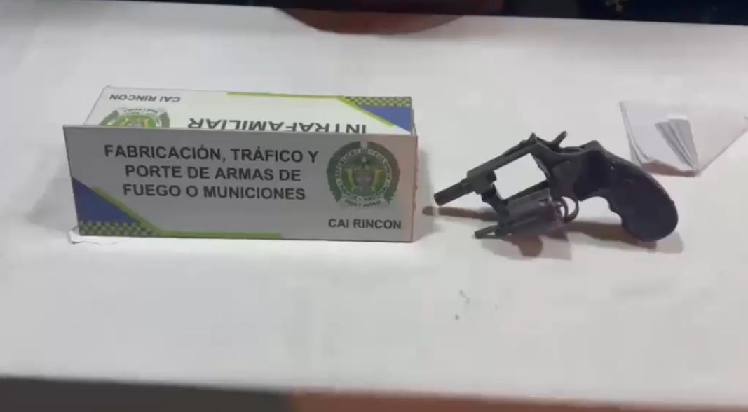 Aprehenden en Suba a menor armado que llevaba ocho meses evadido de un centro de atención.