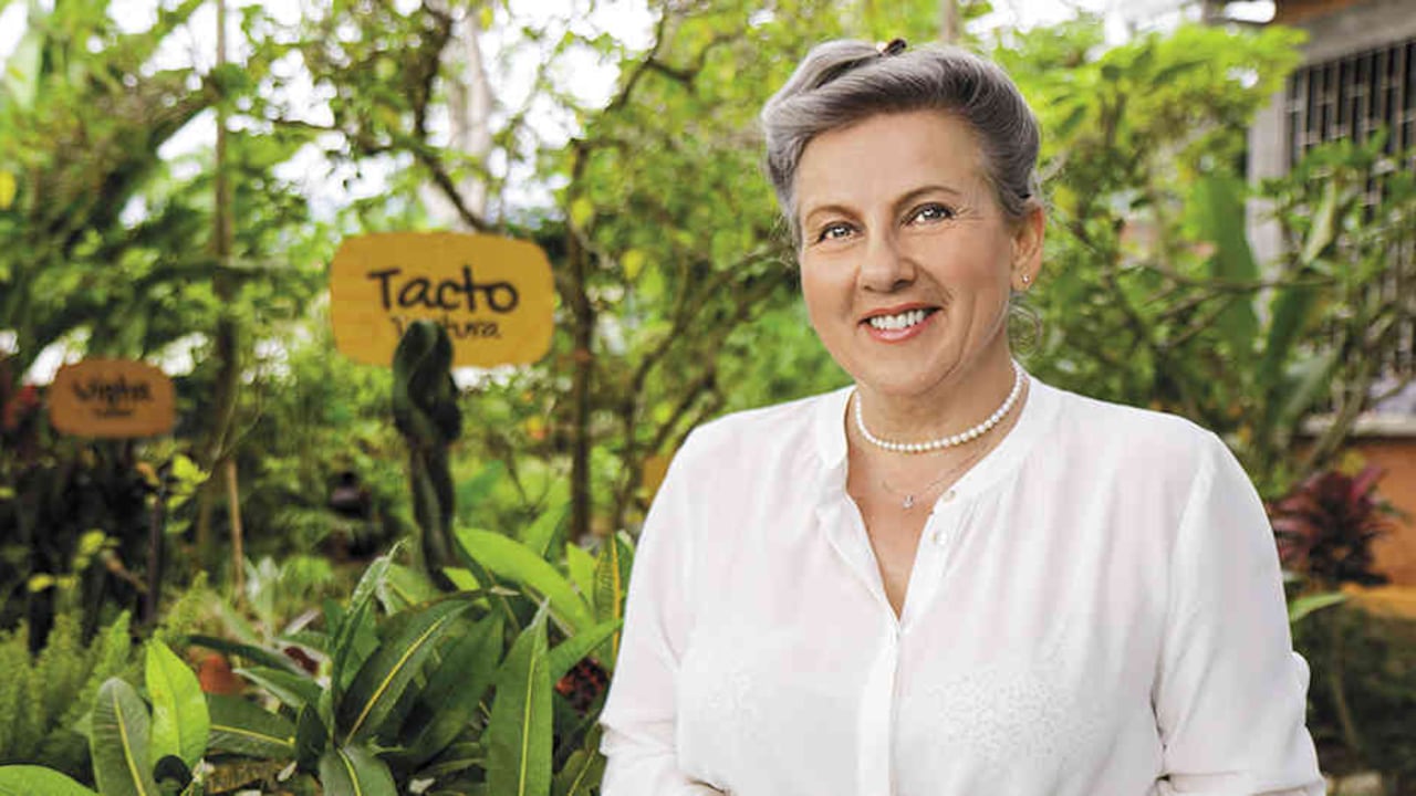 Elena Stashenko, profesora e investigadora de la UIS, es una de las docentes con mayores reconocimientos en Colombia.