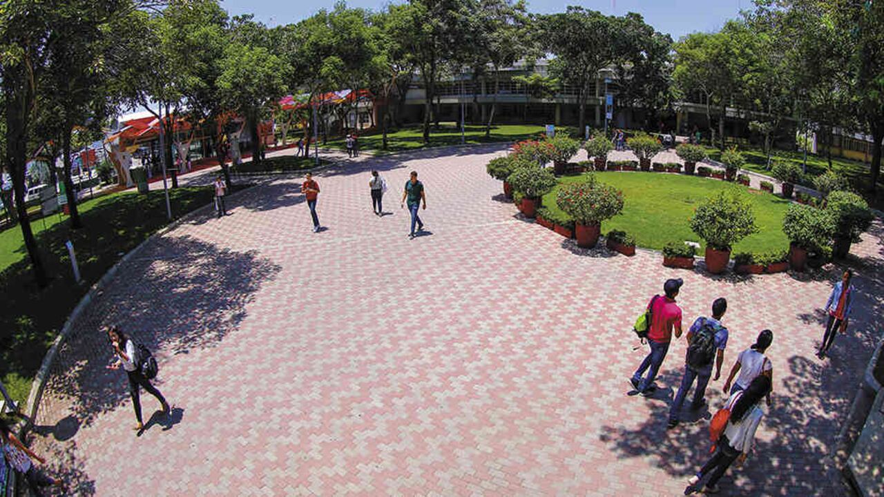 Los espacios actuales de la universidad se conjugarán, en los próximos años, con nuevas y modernas edificaciones.
