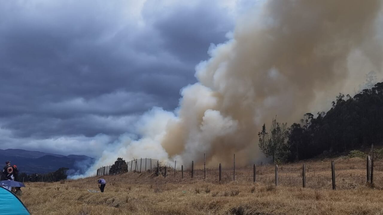 El consejo principal es evitar acercarse lo más que se pueda a los lugares donde se registraron los incendios para así no inhalar directamente el humo.
