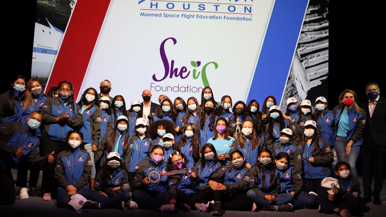 Este año la misión es llevar a 35 niñas de zonas de interés de Ecopetrol a la Nasa. Foto: Fundación She Is
