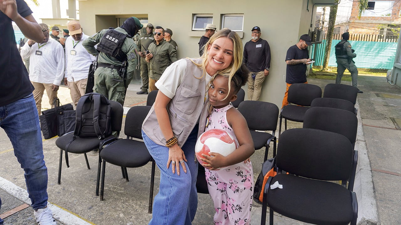 “Son muchas más las personas que me agradecen. Con lágrimas en los ojos, me dicen: ‘Primera dama, gracias por haber estado aquí’. Y yo me siento orgullosa por todo lo que hemos logrado”.
