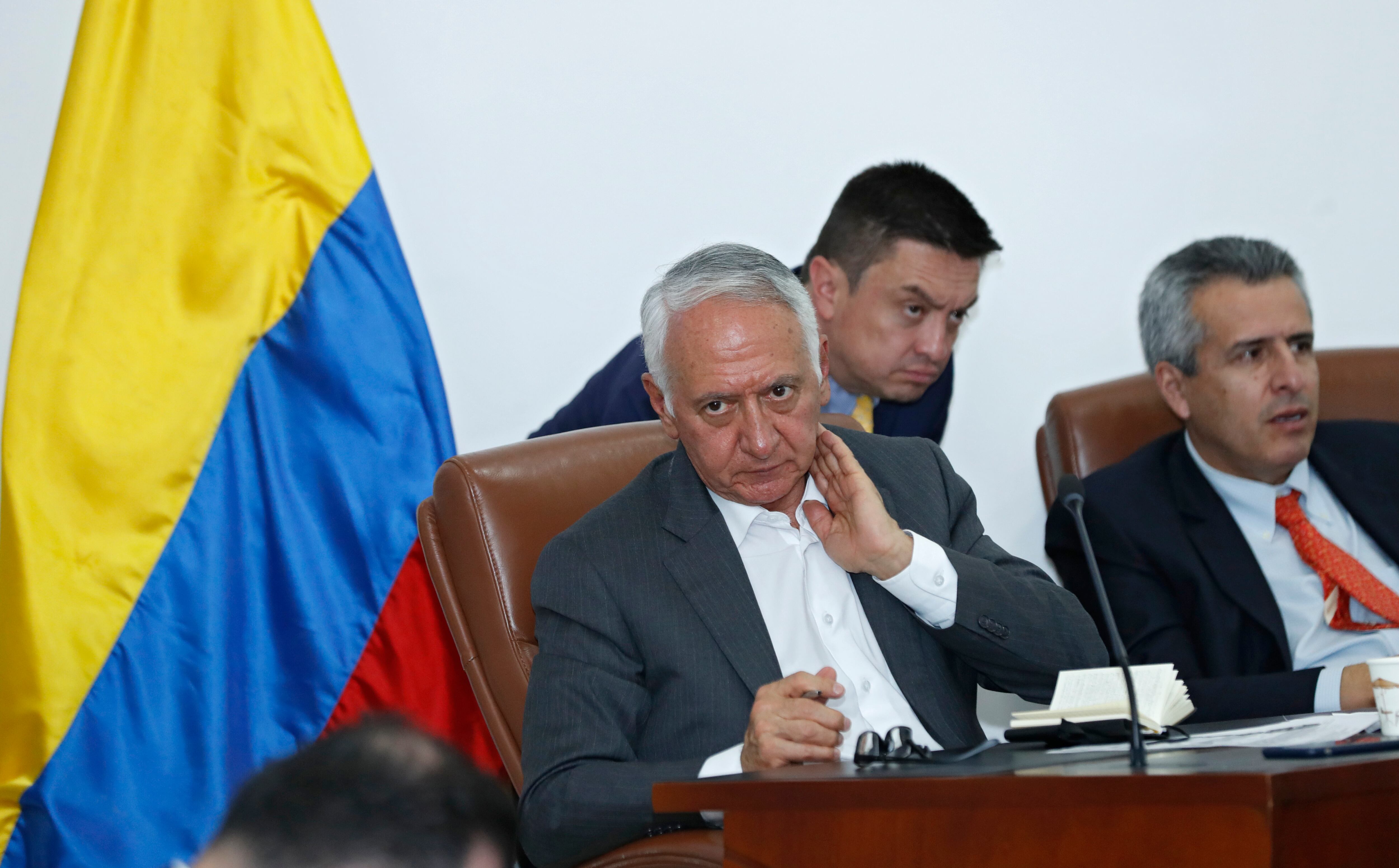 Representantes  debate de la reforma a la salud