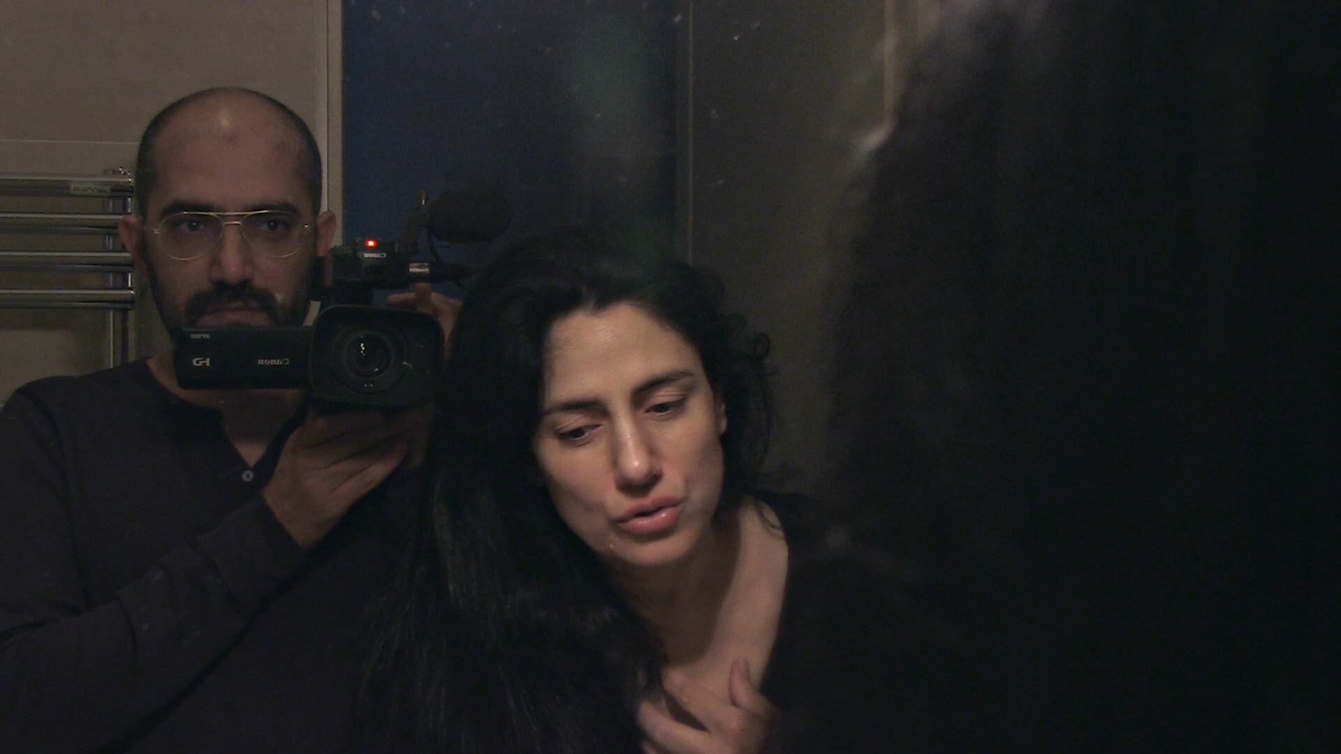 Ronit y Shlomi Elkabetz en el set de grabación