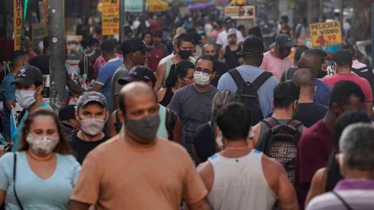 Según estudio, enjuagues bucales ayudarían a prevenir coronavirus | Colombia hoy/Foto: archivo SEMANA
