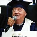 El Profe Montoya durante su graduación en la Universidad Minuto de Dios de Medellín.