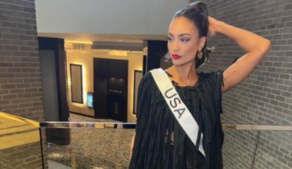 Miss Universo 2022 cuando era candidata de Miss USA.