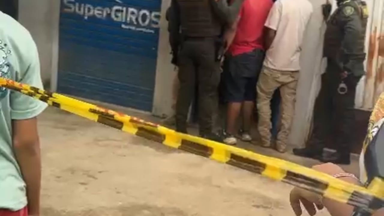 Sitio del crimen de una empleada de SuperGiros en Cesar.