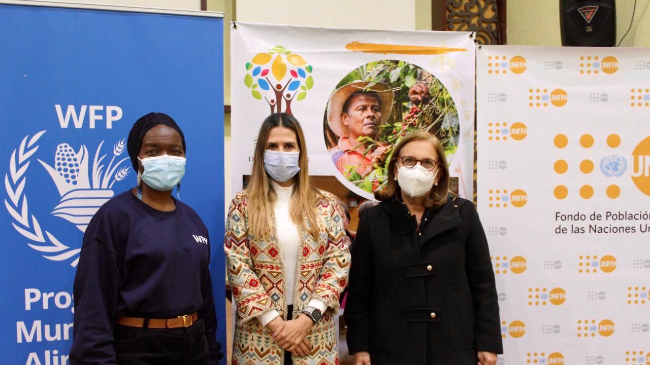 Proyecto “Frutos de la Restitución” que favorecerá a miles de mujeres, jóvenes y adultos mayores.