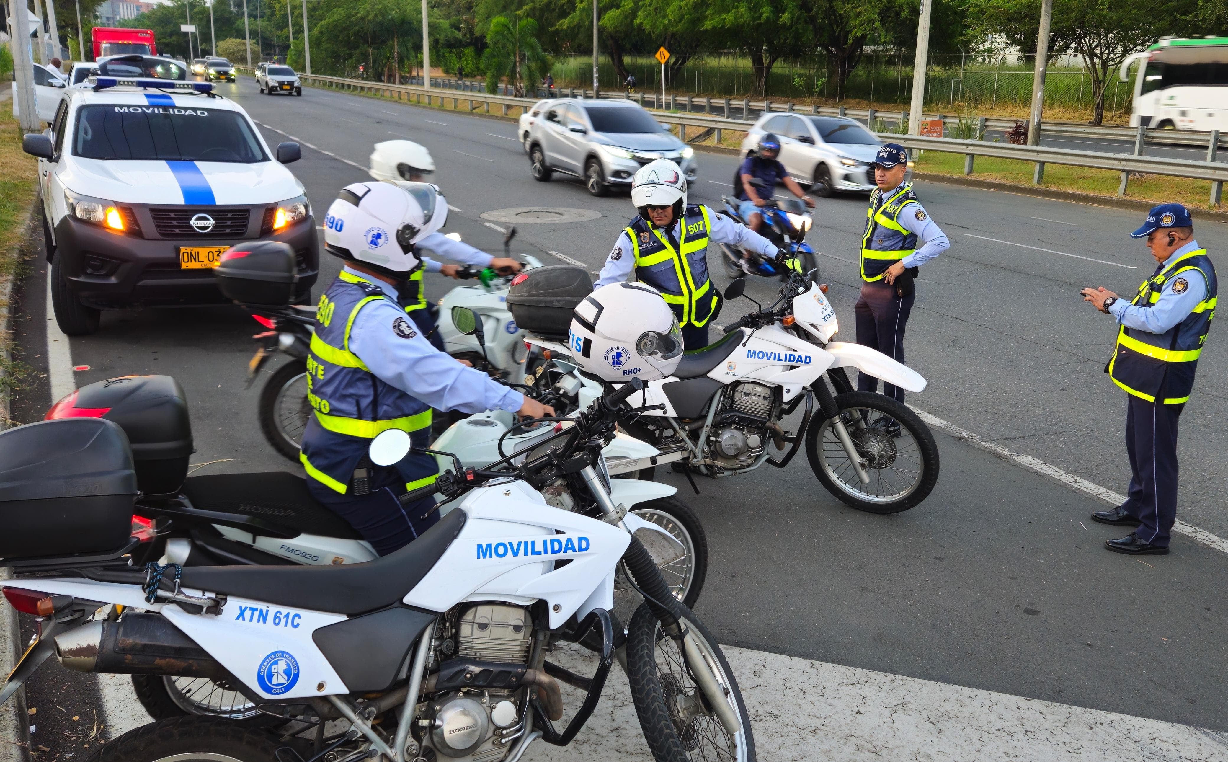 Operativos de control en el primer día del año con el nuevo pico y placa en Cali