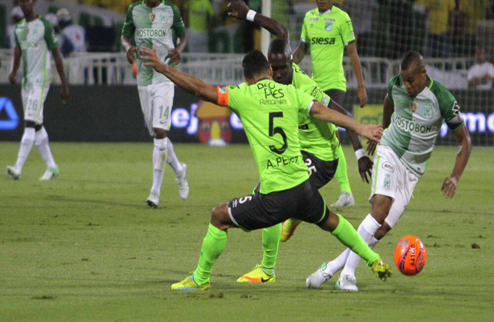 Macnelly Torres marcó el primer gol del juego. El 10 de Nacional alcanzó su décimo  título con el equipo verdolaga. Fotografía: Pablo Monsalve/SEMANA.