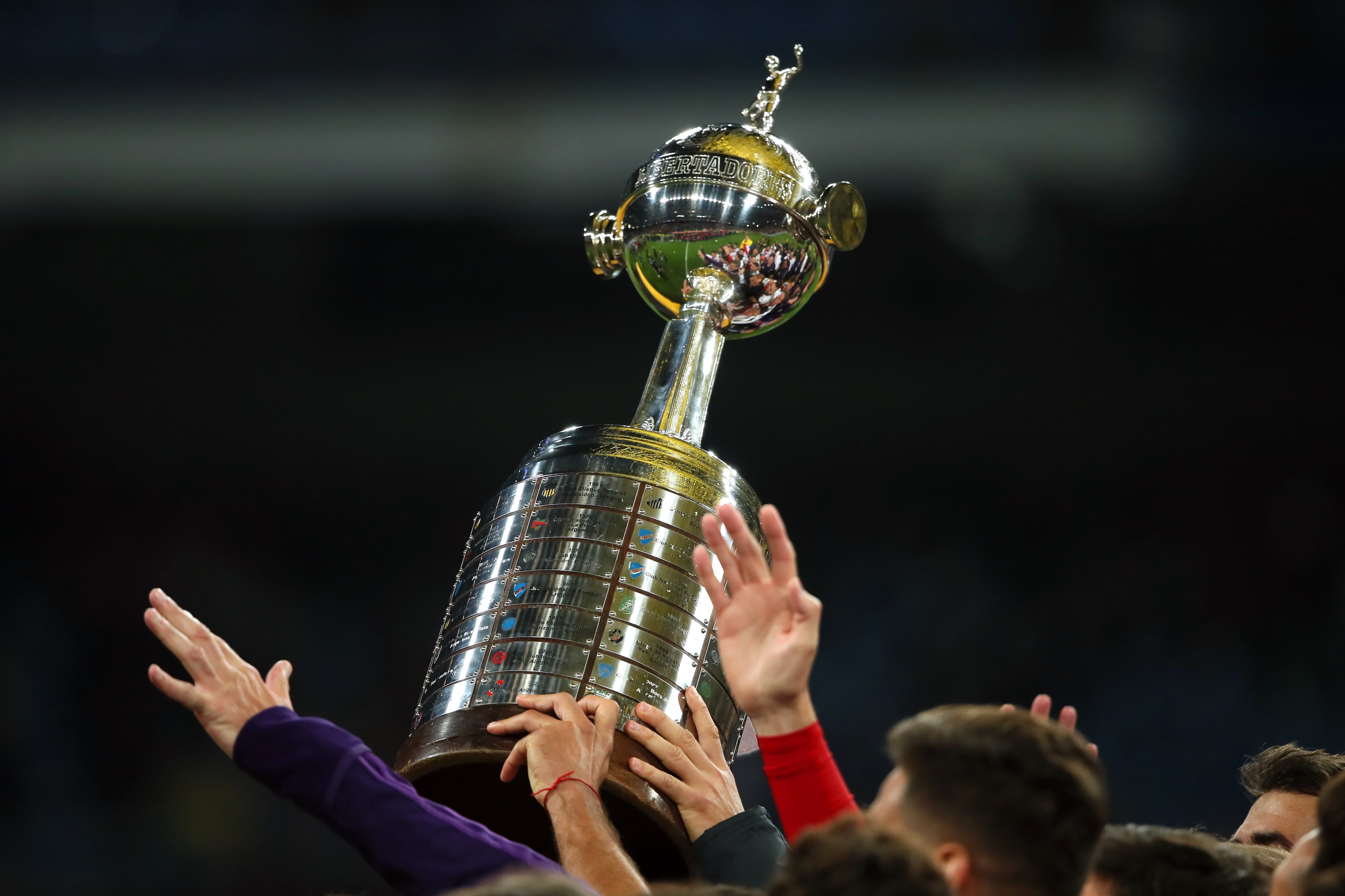 Trofeo de la Copa Libertadores.