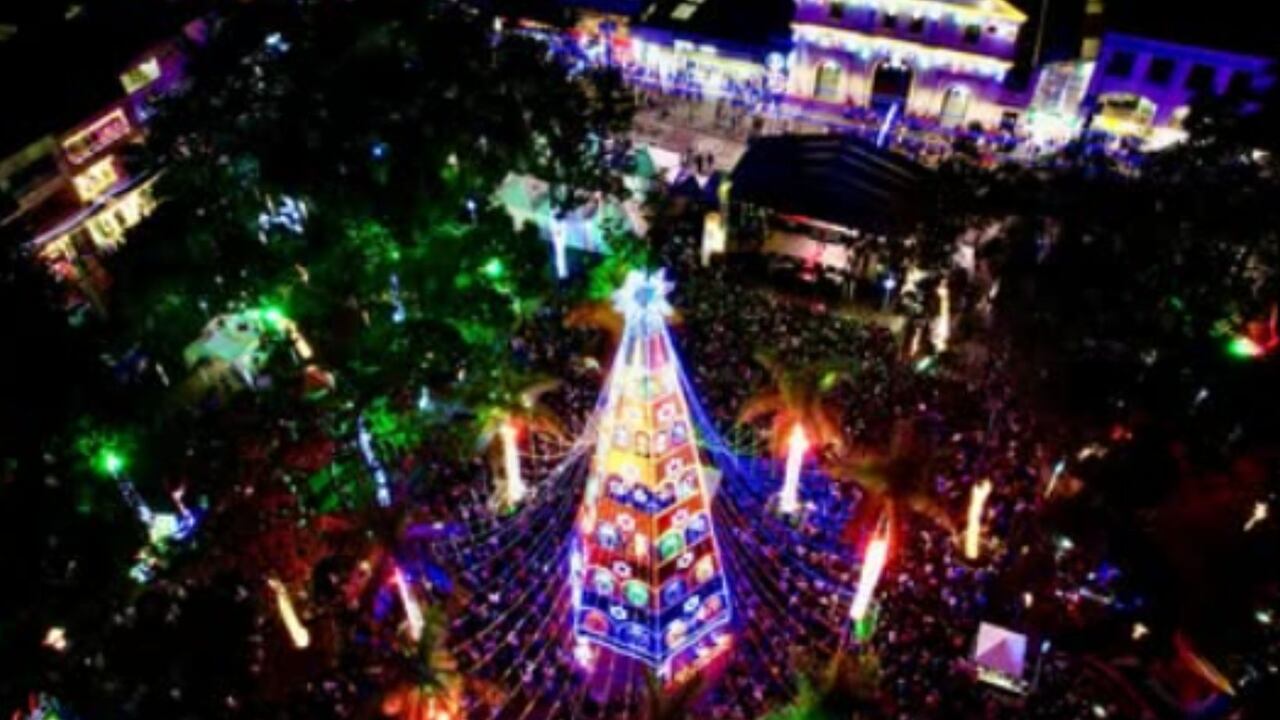 Así se ve Itagüí, Antioquia en Navidad