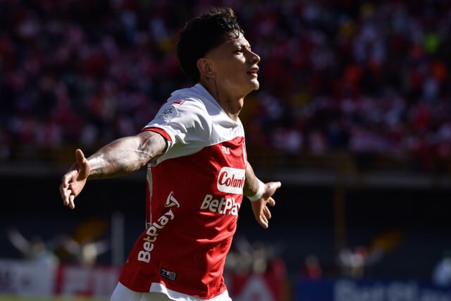 Alexis Zapata, uno de los goleadores santafereños de la tarde ante Pereira.