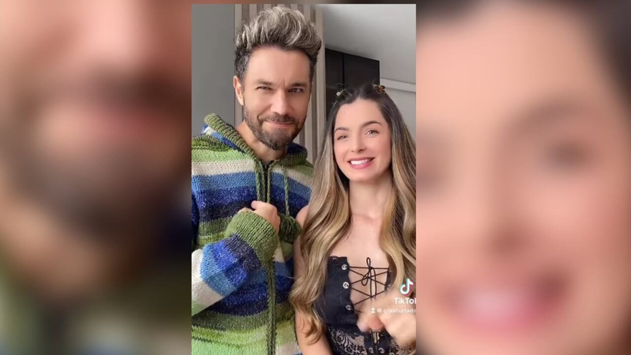 La pareja se sometió a un test para revelar más detalles de su relación a sus seguidores