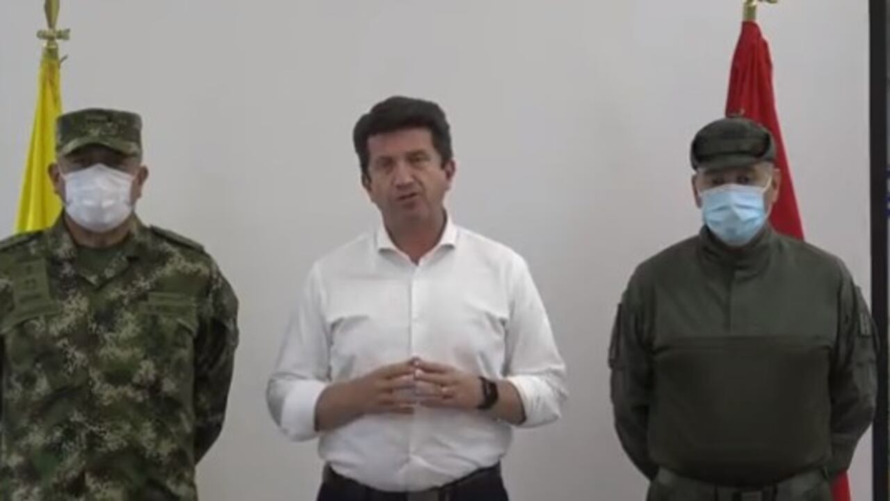 Ministro Diego Molano ofreció recompensa por información del atentado en Córdoba