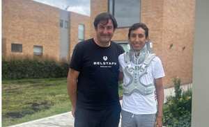 Egan Bernal el dedicó sentido mensaje a su masajista Cristian Alonso