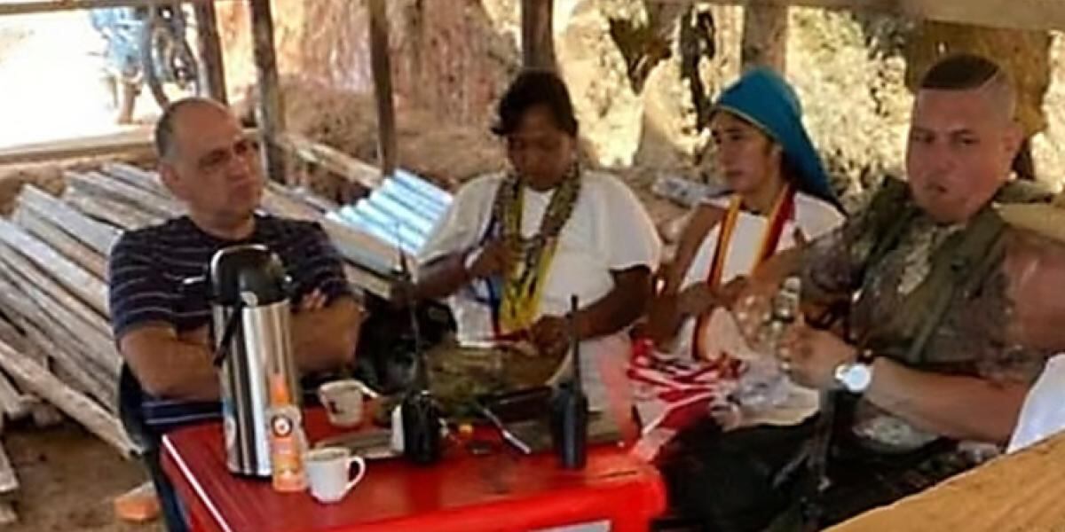 Carlos Pinedo y alias Camilo de Los Pachencas.