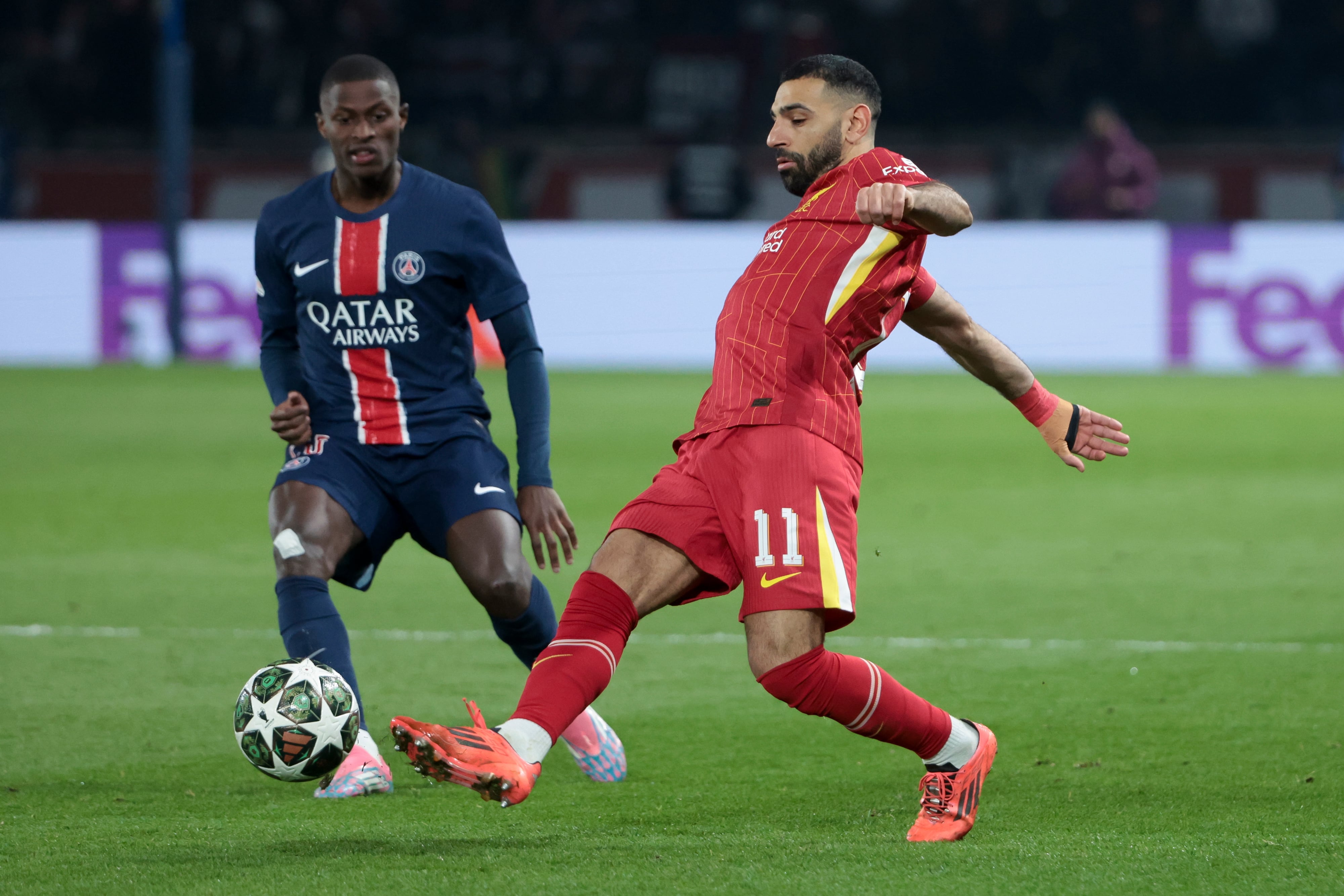 Salah tampoco brilló ante PSG en Champions.