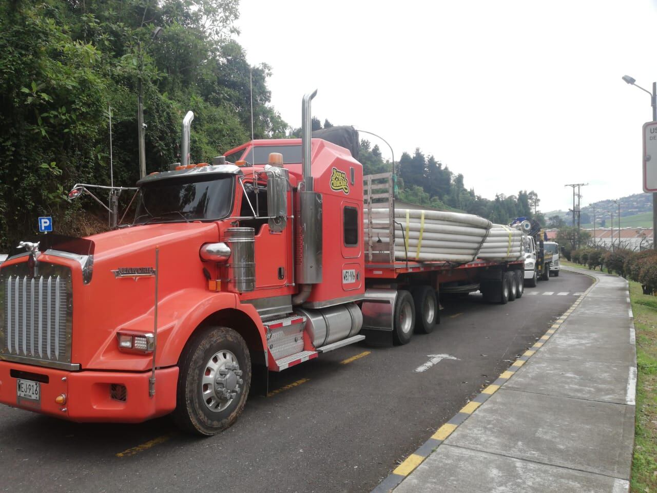 Empieza la movilización de tubería para instalar la red alterna de gas en Cerro Bravo