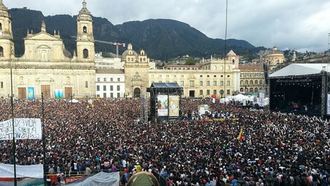 Cerca de 60.000 personas están presentes en el concierto de La Esperanza