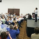 Federico Gutiérrez con empresarios en Cali.